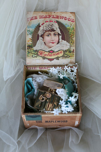 old box, the maplewood box, wedding essentials, 