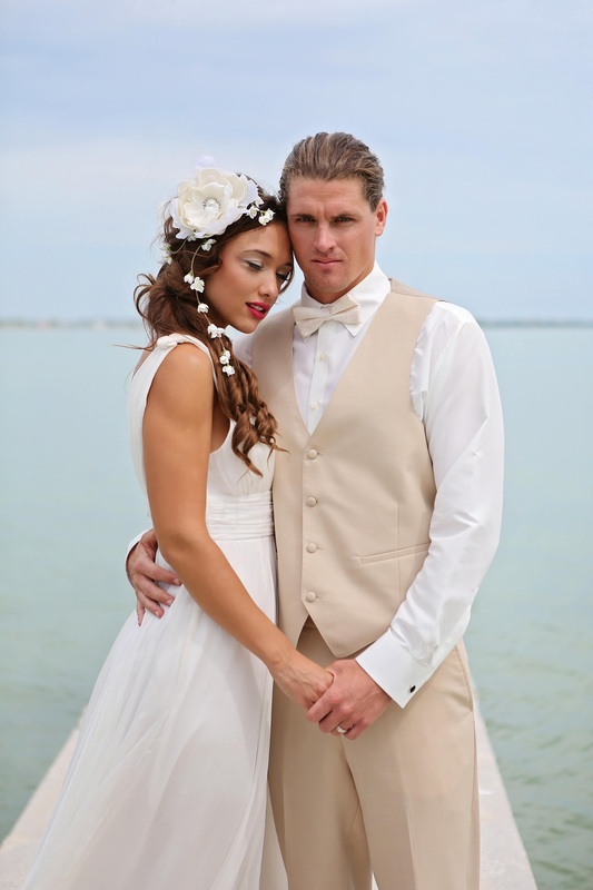 bride and groom photos, in love, key west wedding, florida keys weddings, engagement photos, honeymoon photos